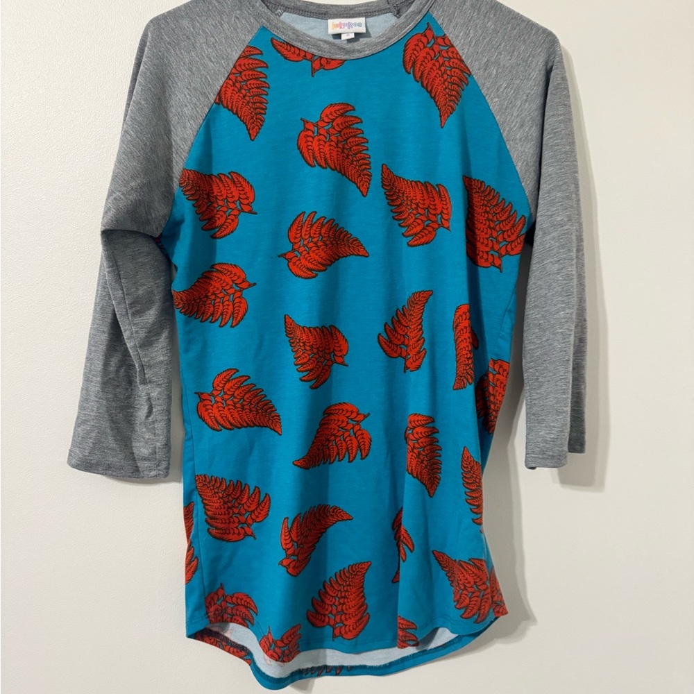 Womens LulaRoe Raglan Sleeve Shirt with Red and Blue Design